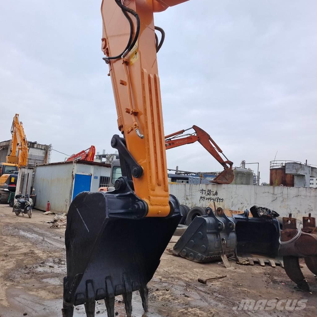 Hyundai 220 LC-9 Koparki gąsienicowe