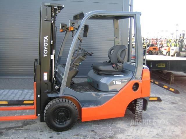 TOYOTA 028FGF15 Wózki LPG