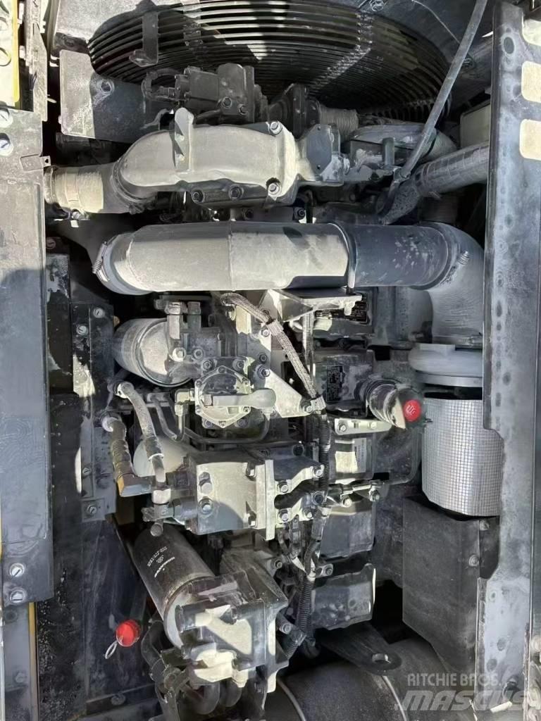 Komatsu 450LC-8 Koparki gąsienicowe
