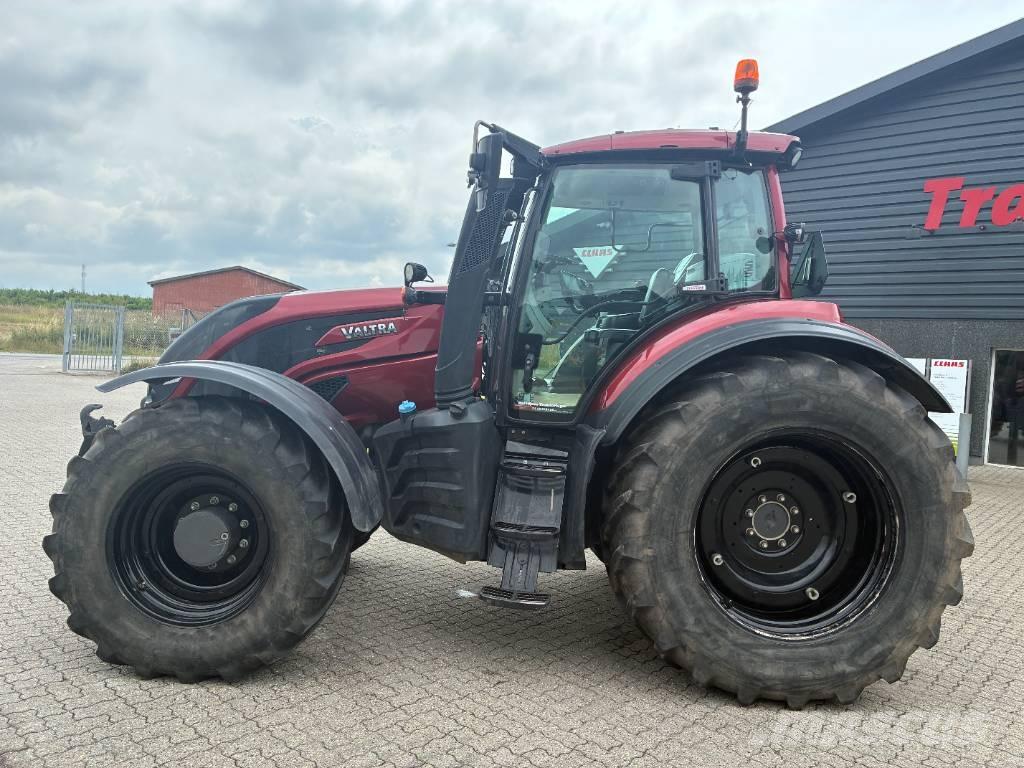 Valtra 254 Versus Ciągniki rolnicze