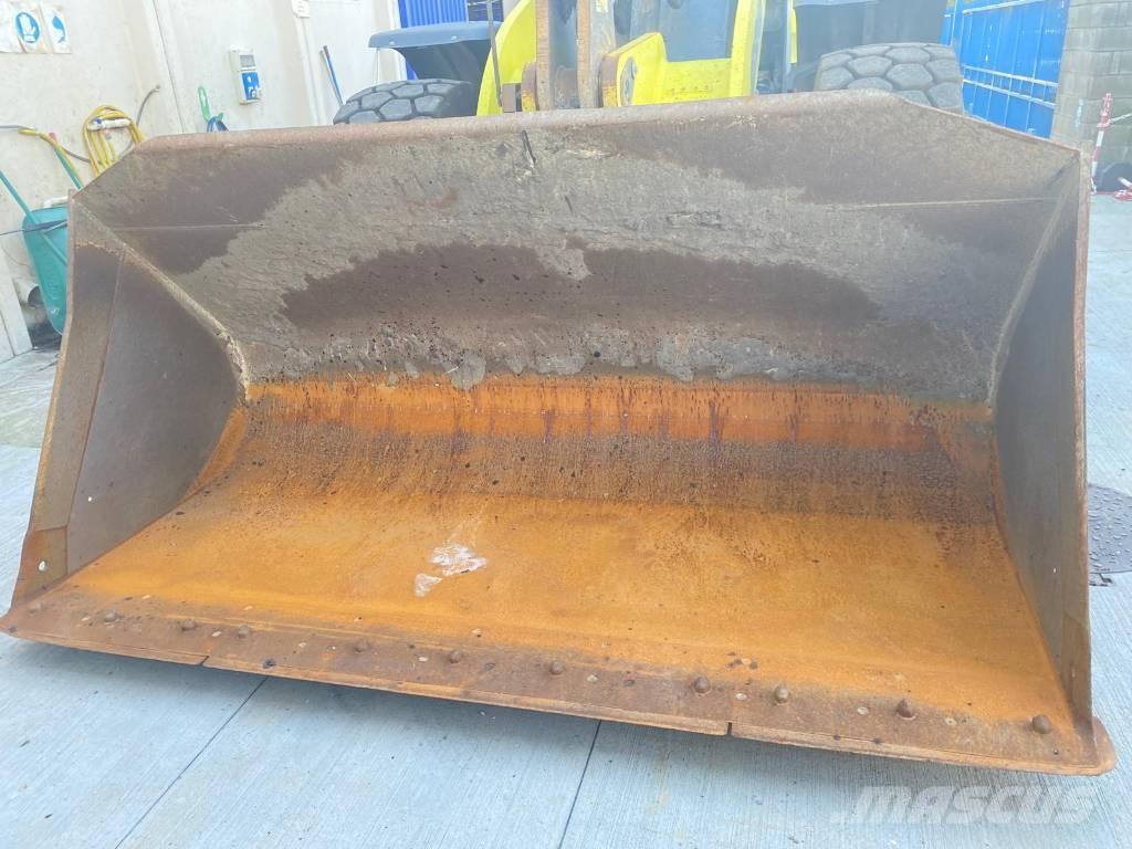 CASE 821G Ładowarki kołowe