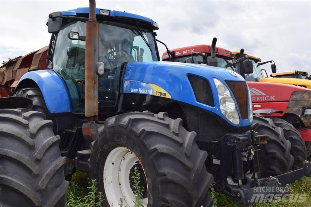 New Holland T 7040 Ciągniki rolnicze