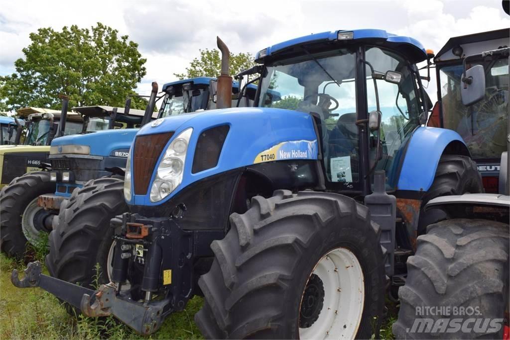 New Holland T 7040 Ciągniki rolnicze