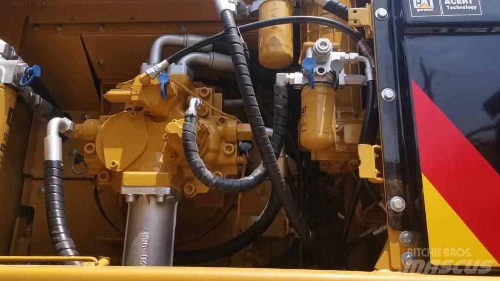 CAT 340 Koparki gąsienicowe