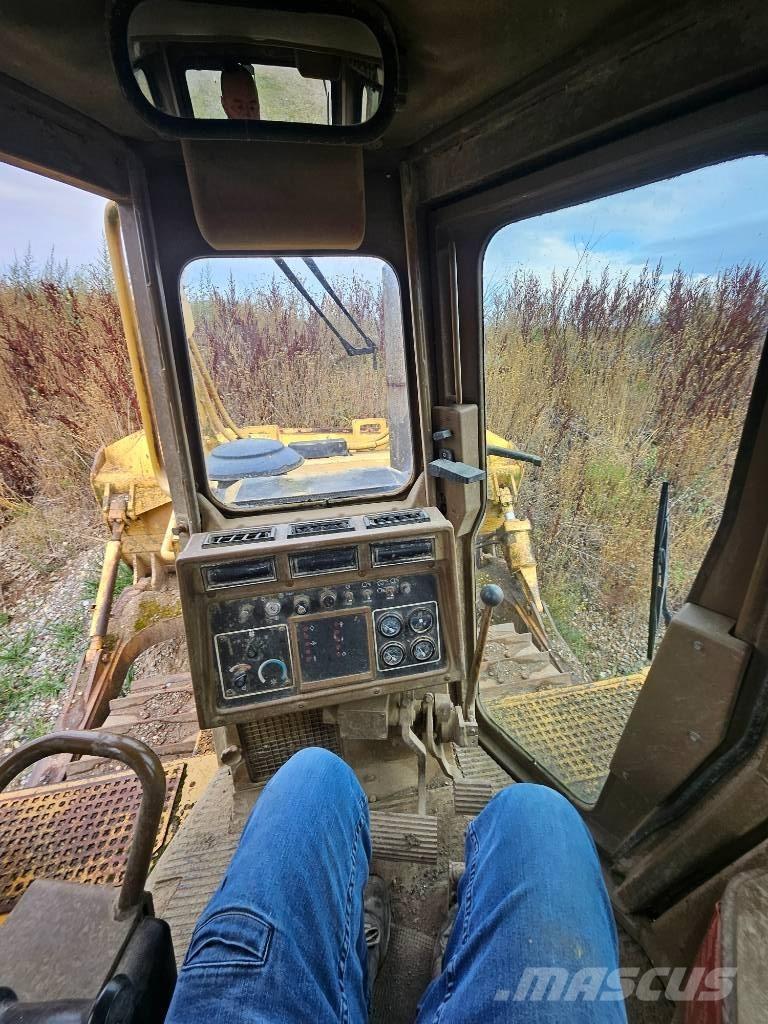 CAT D6h Spycharki gąsienicowe