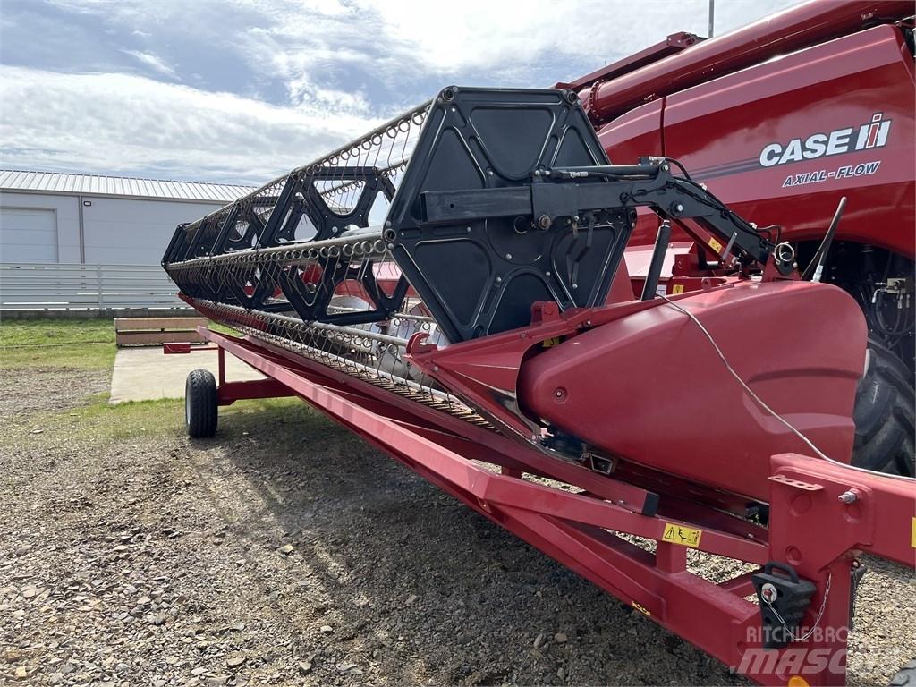 Case IH AF 7240 Kombajny zbożowe
