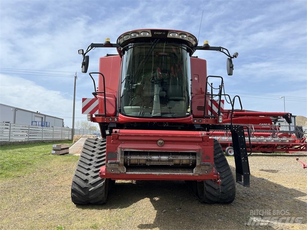 Case IH AF 7240 Kombajny zbożowe