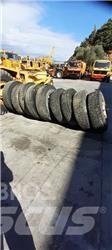 Bridgestone 13R22.5 Opony, koła i felgi