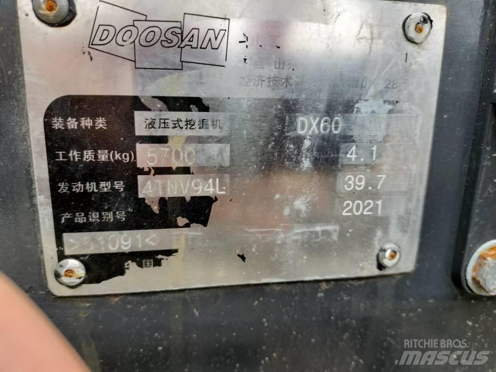 Doosan DX 60 Minikoparki