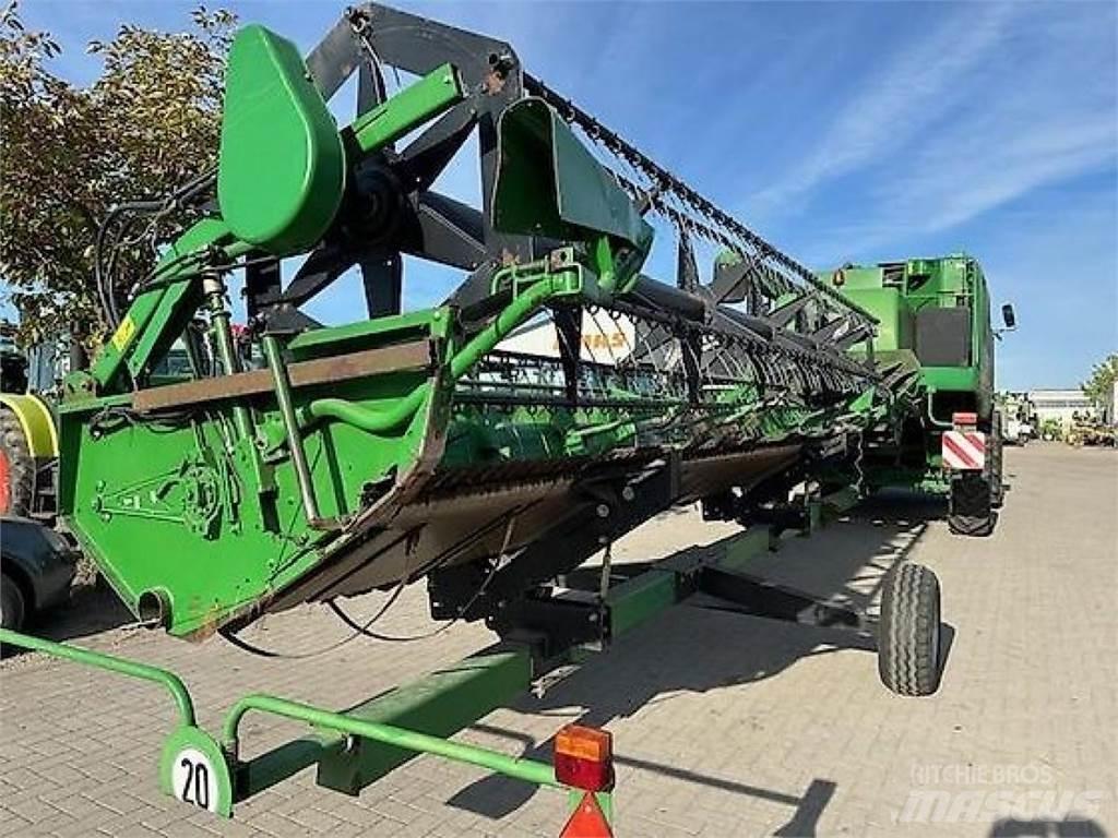 John Deere W550 Kombajny zbożowe