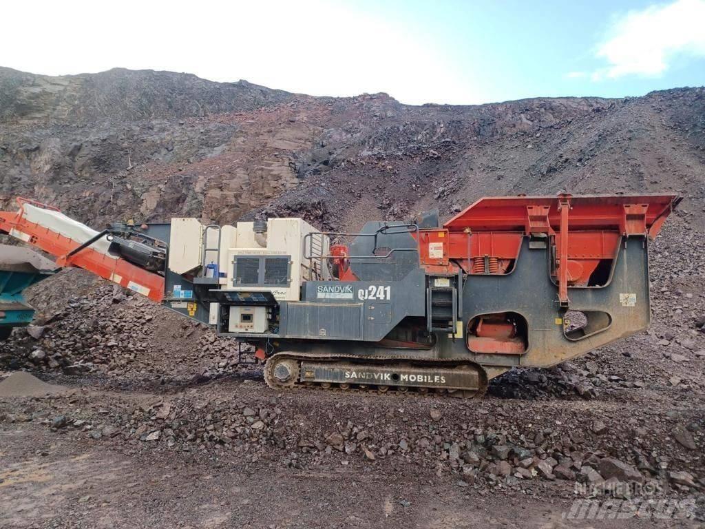 Sandvik QJ241 Kruszarki mobilne