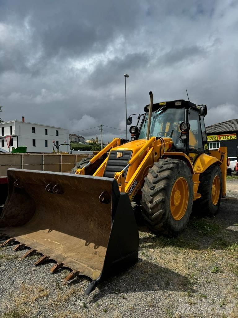 JCB 4 CX Koparko-ładowarki