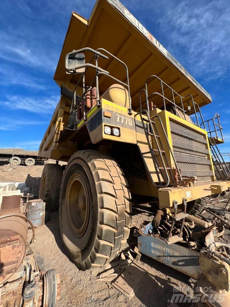 CAT 777 D Wozidła kolebkowe