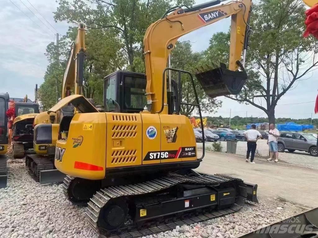Sany SY 75 Koparki gąsienicowe