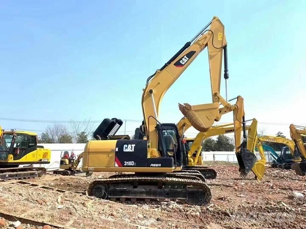 CAT CAT318D Koparki gąsienicowe