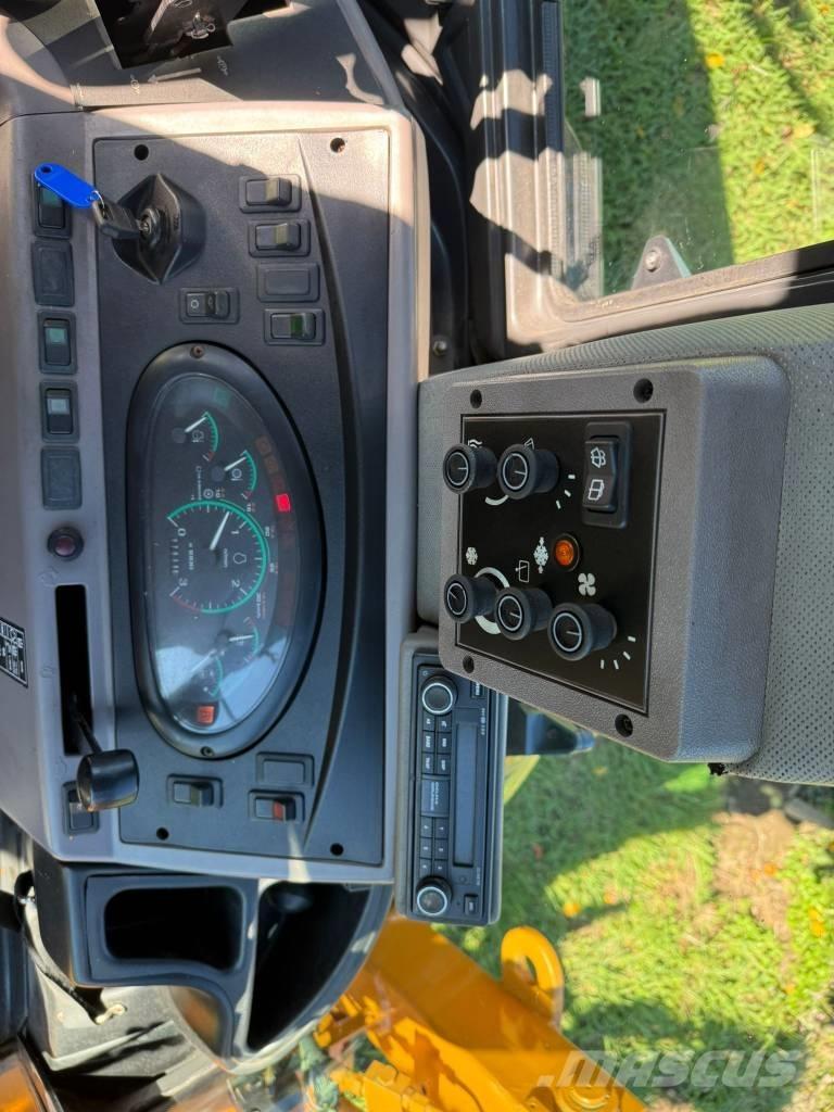 CASE 590 SM Koparko-ładowarki