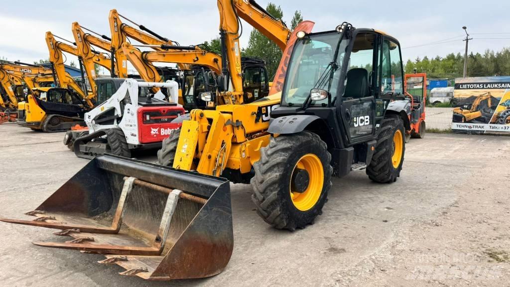 JCB 531-70 Teleskopowe ładowarki kołowe