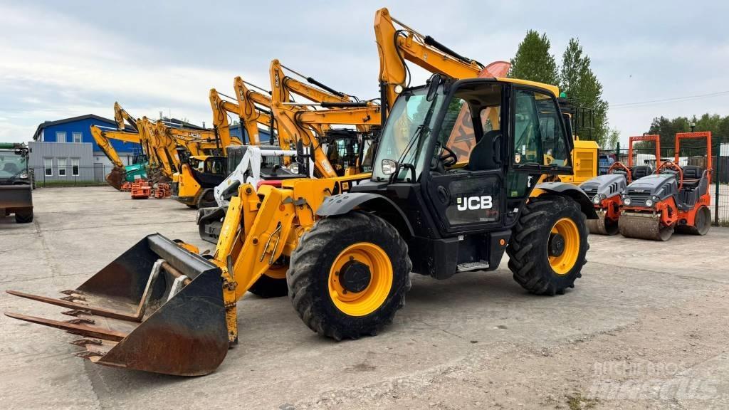 JCB 531-70 Teleskopowe ładowarki kołowe