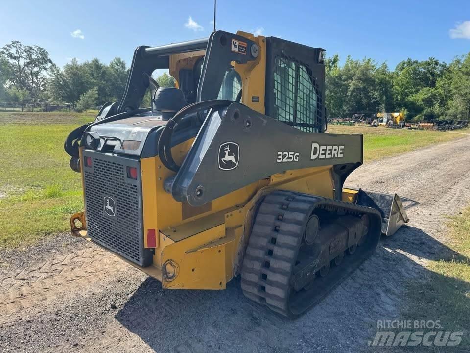 John Deere 325G Ładowarki burtowe