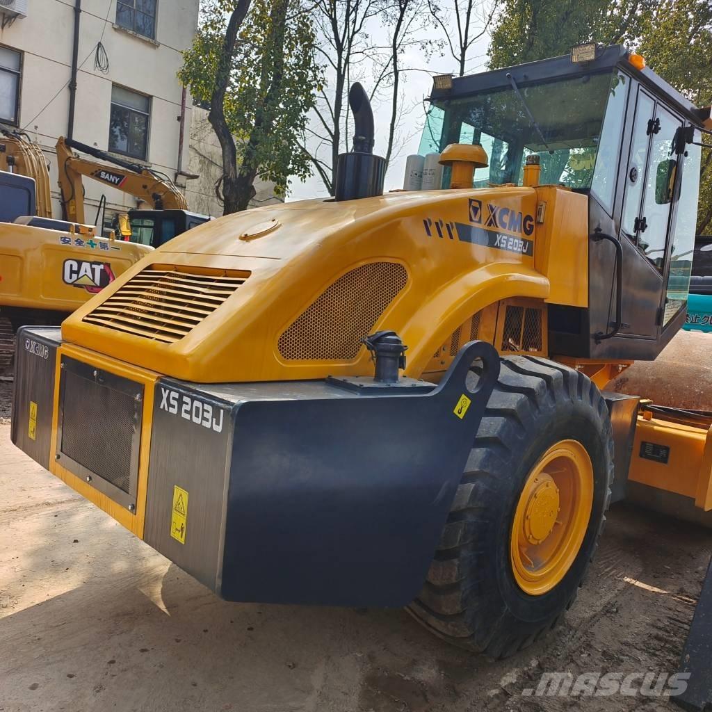 XCMG XS  202 J Walce jednobębnowe