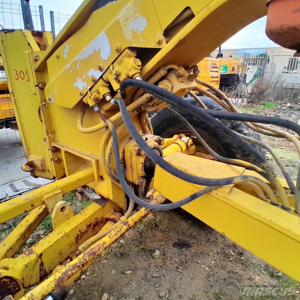 CAT 140 G Równiarki