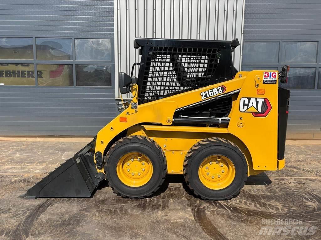 CAT 216B3 Ładowarki kołowe