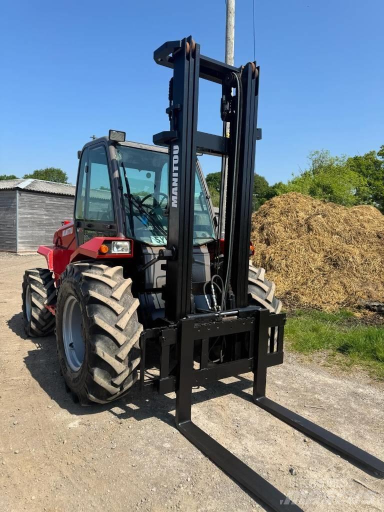 Manitou M 26.4 Wózki widłowe terenowe