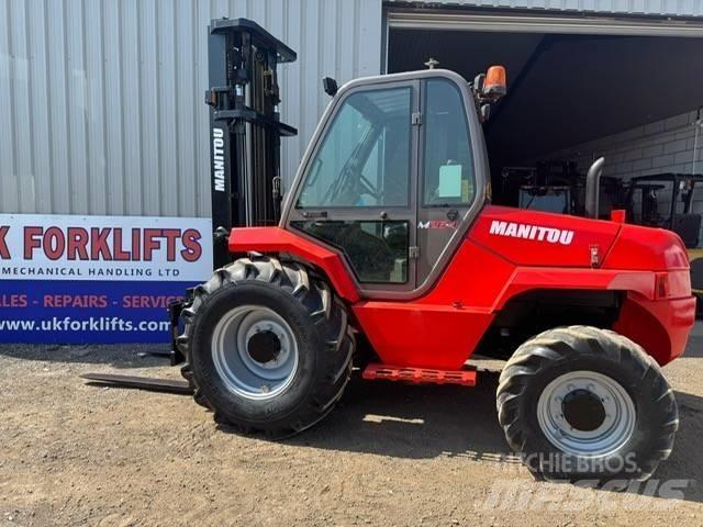 Manitou M 26.4 Wózki widłowe terenowe
