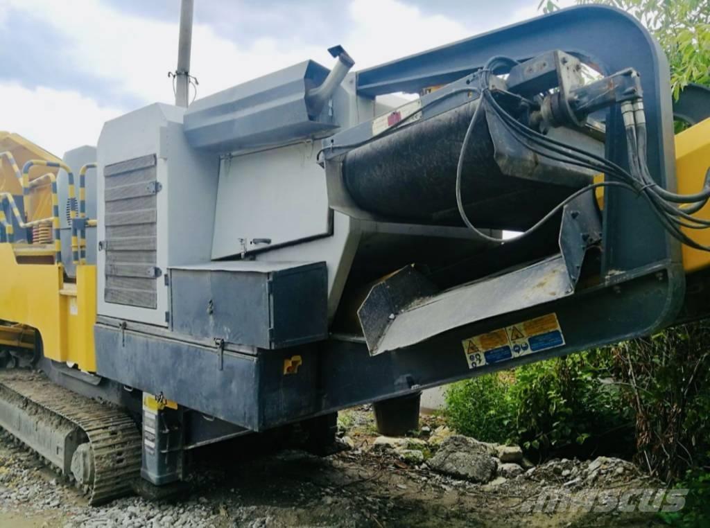 Sandvik QJ 240 Kruszarki mobilne