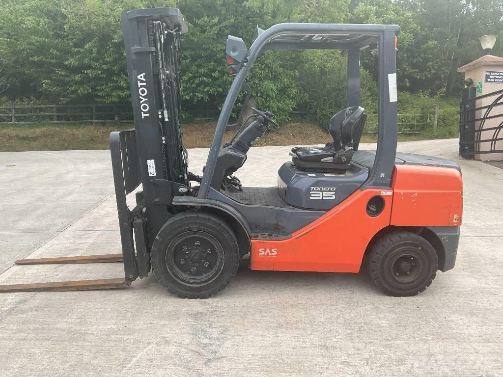 Toyota 02-8 FDJF 35 Wózki Diesla