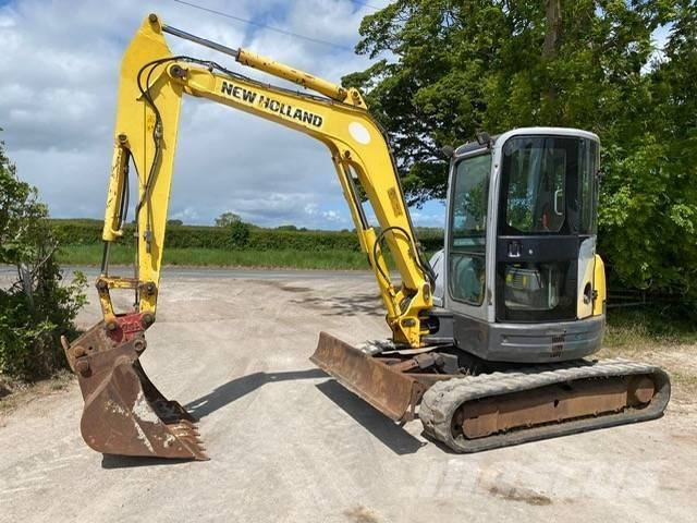 New Holland E 50.2C Minikoparki