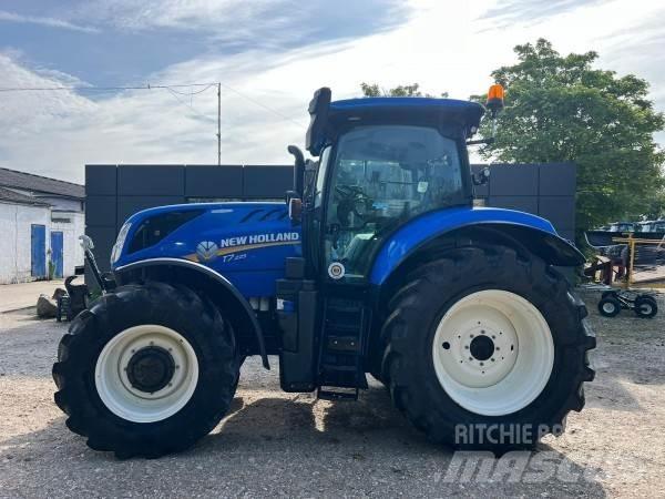 New Holland T7.225 Ciągniki rolnicze