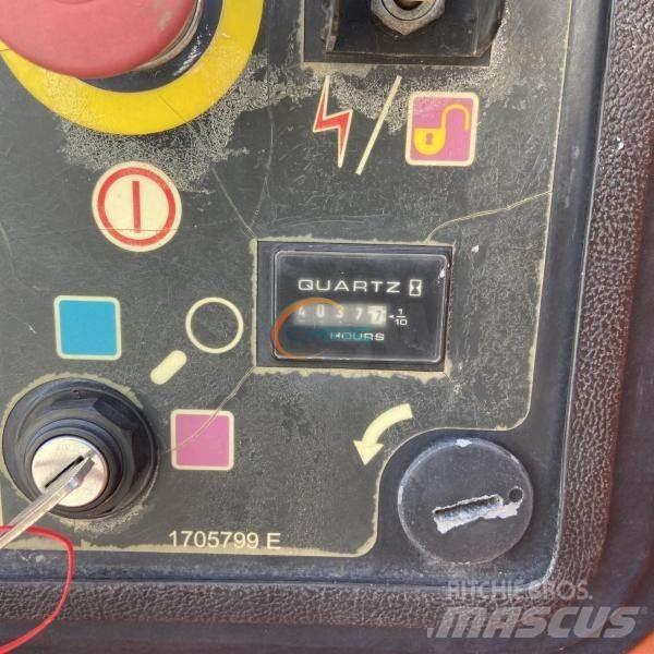 JLG 1250AJP Podnośniki przegubowe