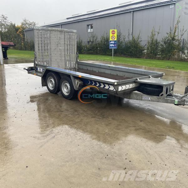 NC TPM35 Przyczepy do transportu samochodów