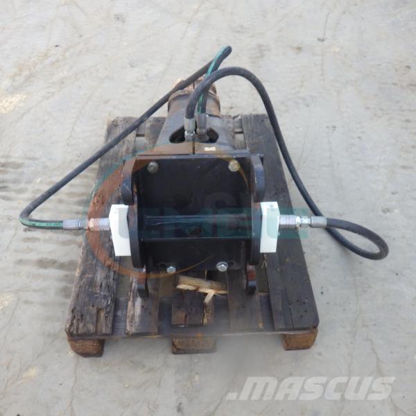 Sandvik CB45S Młoty hydrauliczne