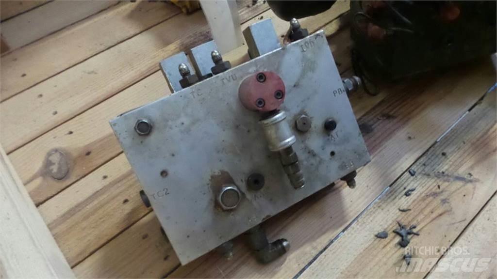 Bell B30D Kabiny i wnętrze