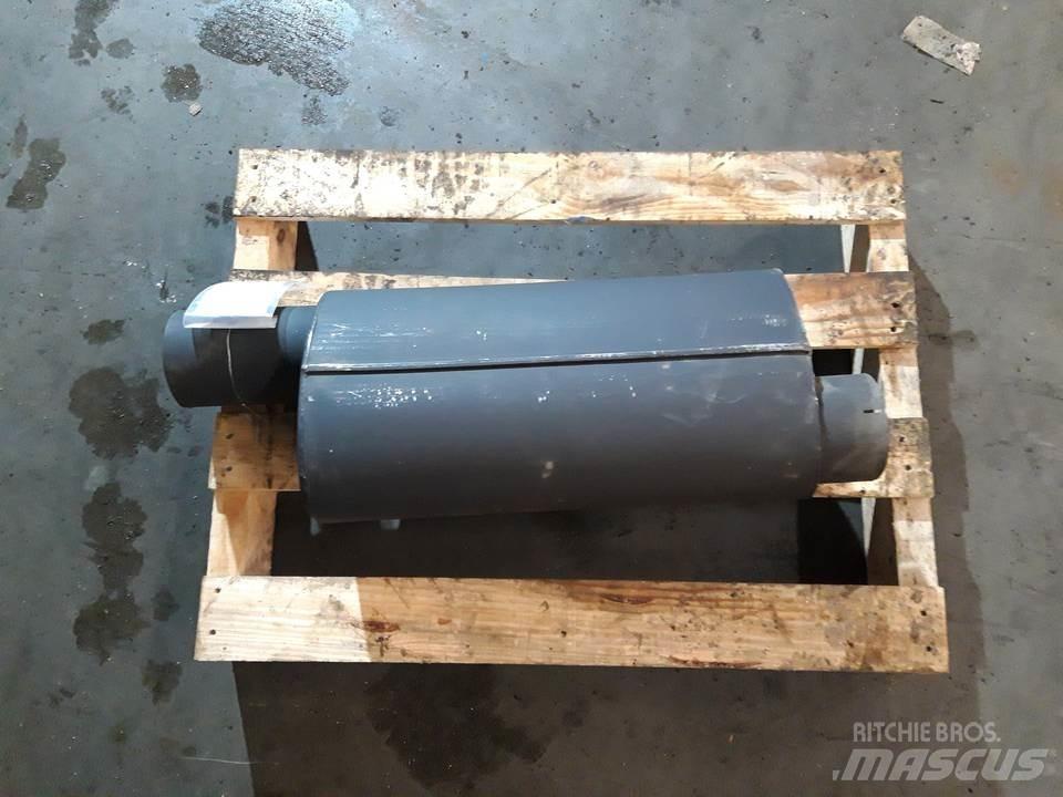 CAT 120G Silniki