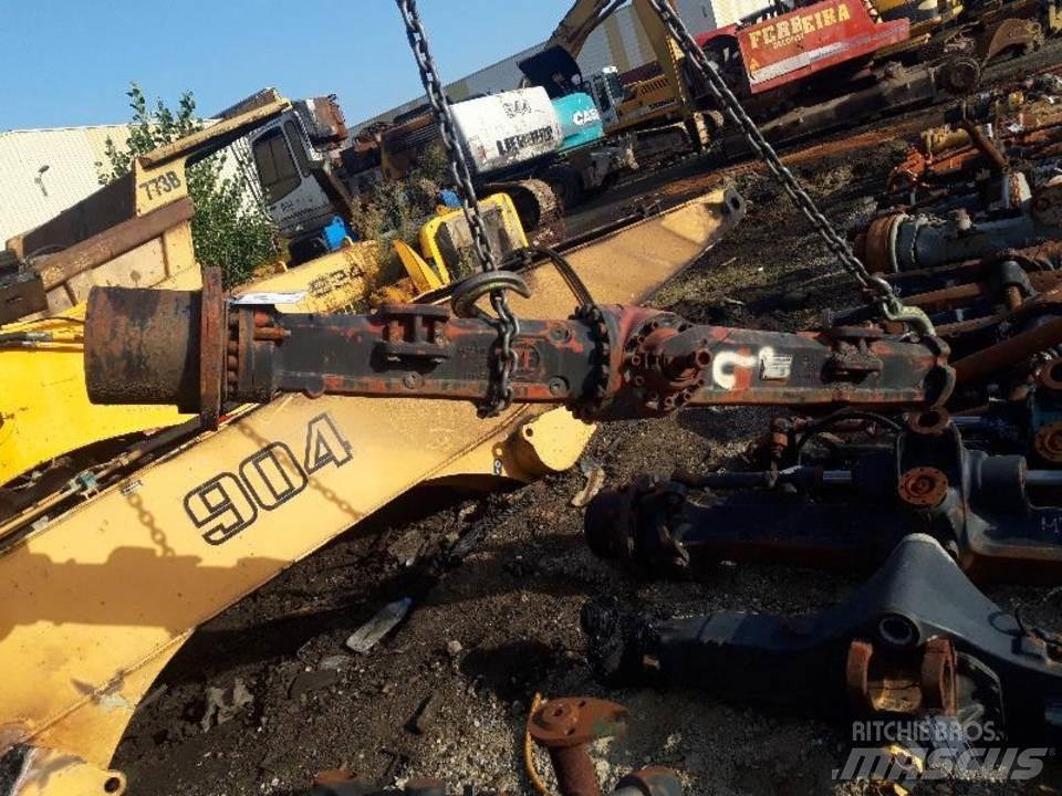 CAT 206 Przekładnie i skrzynie biegów