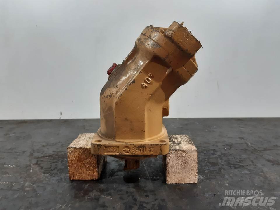 CAT 215 Hydraulika