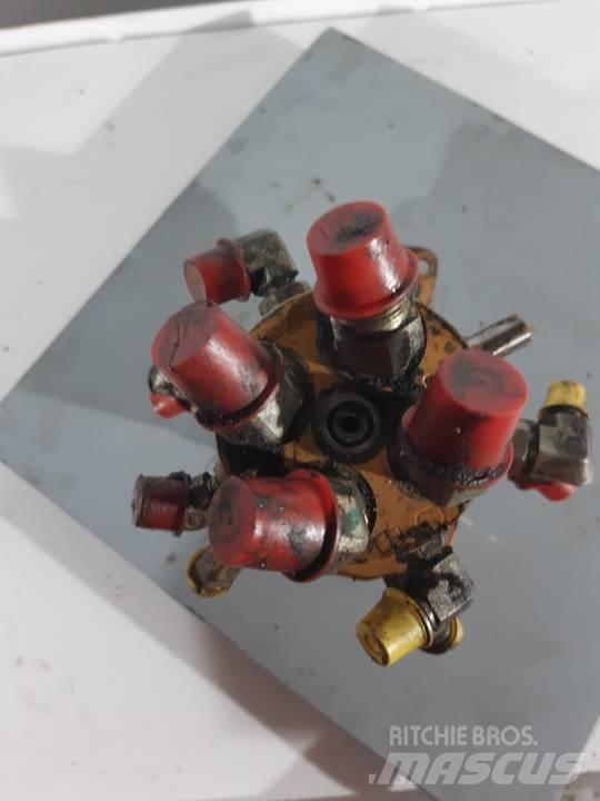 CAT 302.5 Hydraulika