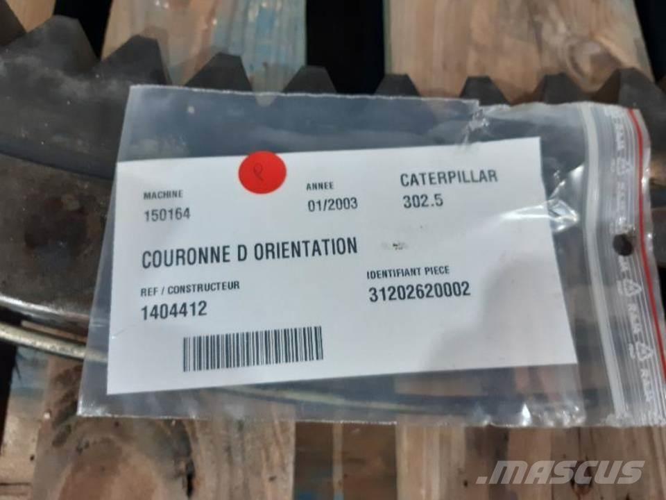 CAT 302.5 Przekładnie i skrzynie biegów