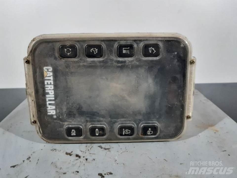 CAT 317BL Kabiny i wnętrze