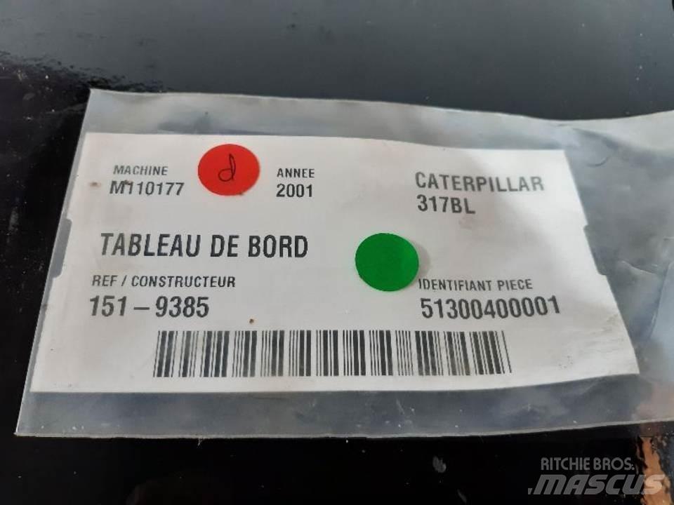 CAT 317BL Kabiny i wnętrze