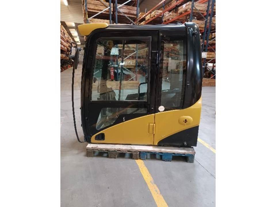 CAT 320DL Kabiny i wnętrze
