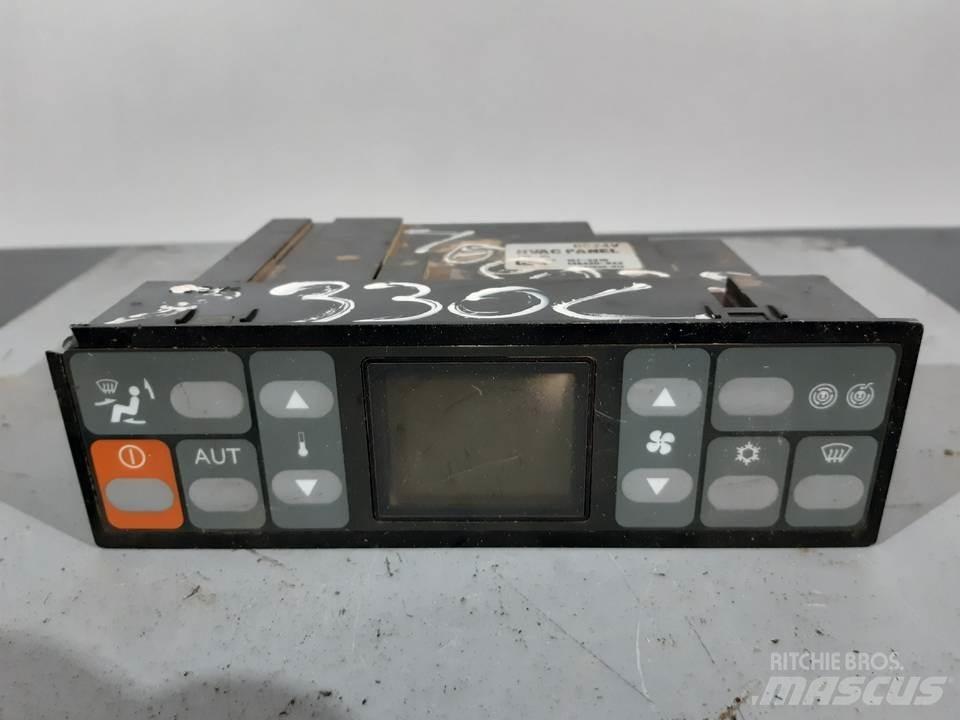 CAT 330C Kabiny i wnętrze