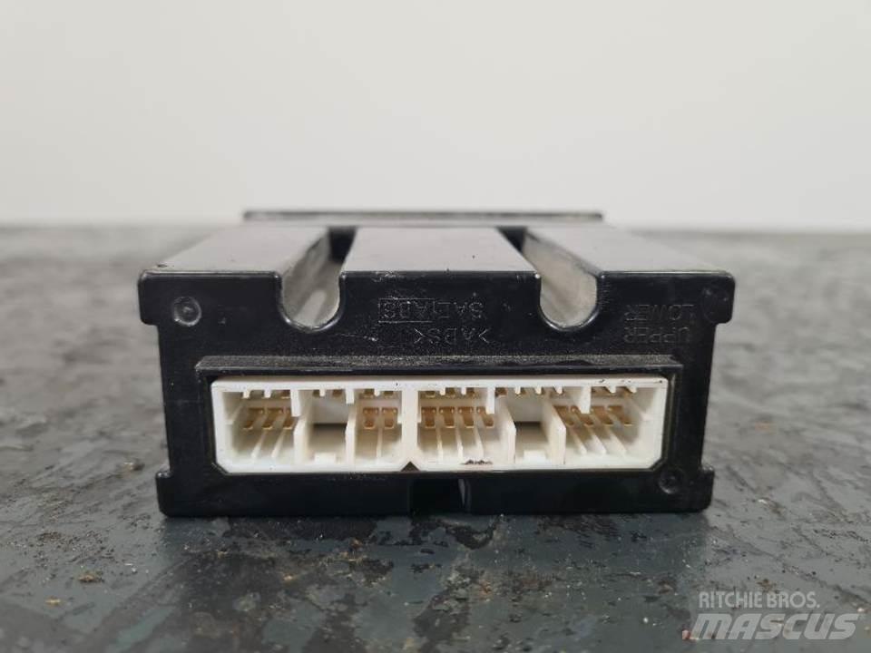 CAT 336DL Kabiny i wnętrze