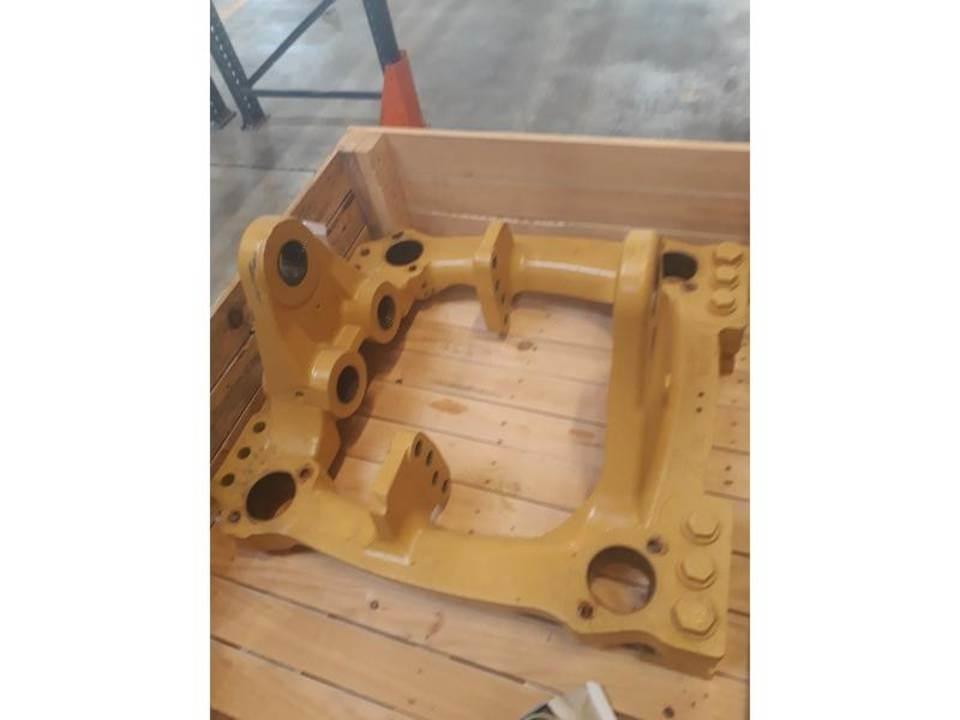 CAT 432E Kabiny i wnętrze