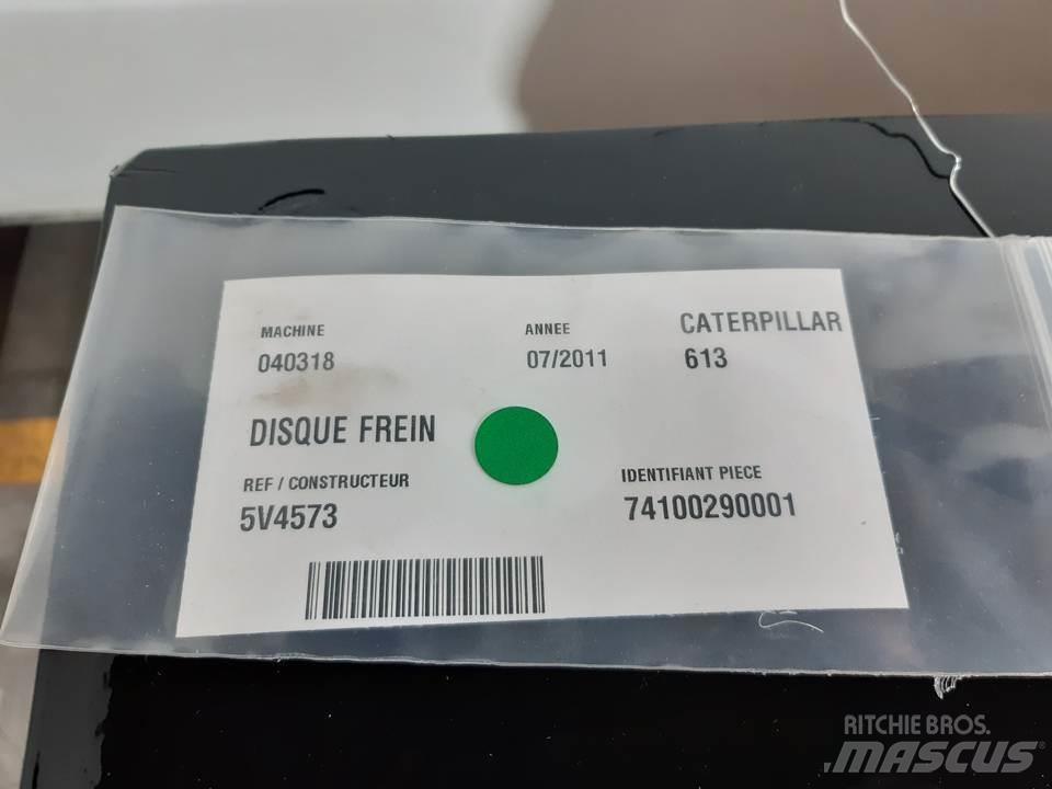 CAT 613 Gąsienice, łańcuchy i podwozia