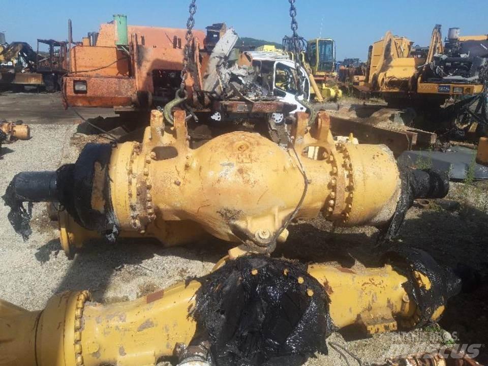 CAT 771D Przekładnie i skrzynie biegów