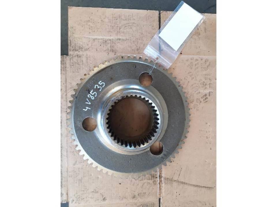 CAT 950B Przekładnie i skrzynie biegów
